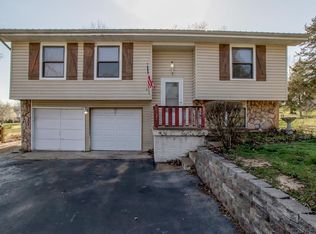 11297 Mapaville Hematite Rd, Festus, MO 63028