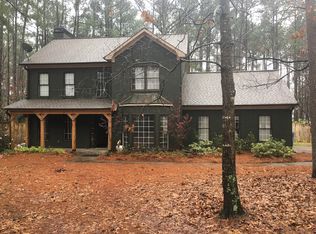 130 Old Magnolia Ln, Fayetteville, GA 30214