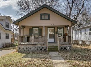 715 W 77th St, Kansas City, MO 64114