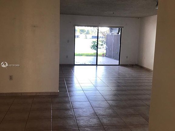 5th image of 19525 W Lake Dr #19525