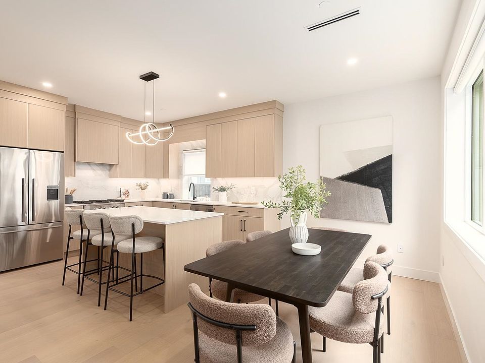 1st image of 3633 Turner St #1