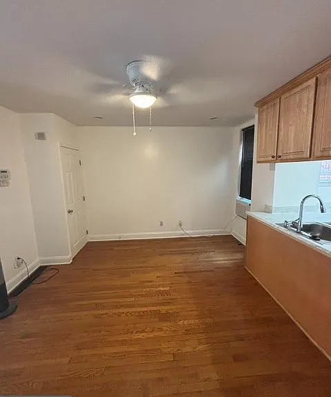 315 E 29th St — Photo 11