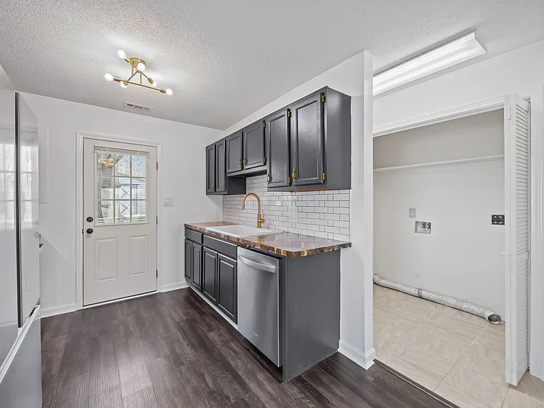 92 A Shoreline Dr — Photo 5