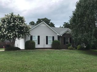 1254 Macduff Dr, Murfreesboro, TN 37128