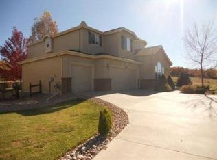 5670 Jasper Pointe Cir, Castle Pines, CO 80108