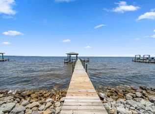 128 Dolphin Point Rd, Niceville, FL 32578