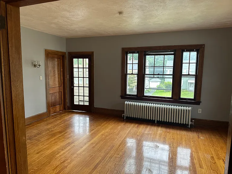 35 Woodmere Rd #35 — Photo 4