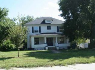 419 E Washington St, Hoopeston, IL 60942