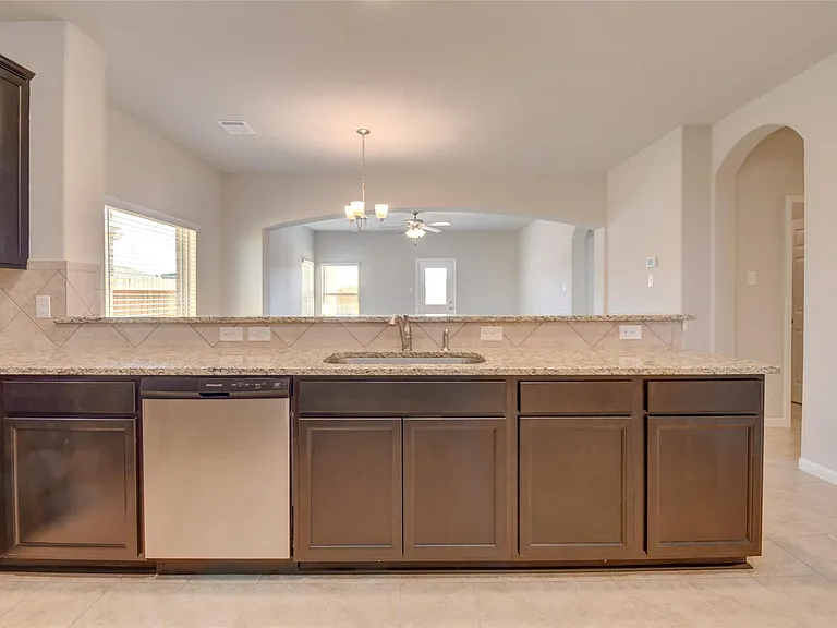 3221 Hatteras Dr — Photo 16