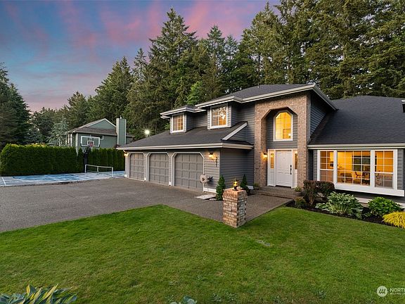 2nd image of 3621 64th Avenue Ct NW