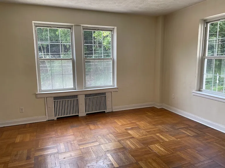 The Royal York Apartments — Photo 135