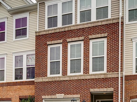 2nd image of 21776 Harroun Ter