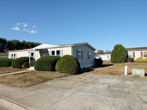 2nd image of 650 Dede Drive
