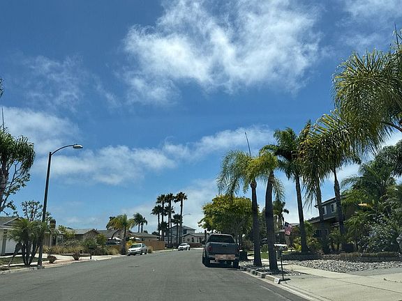 5th image of 3835 Trieste Dr