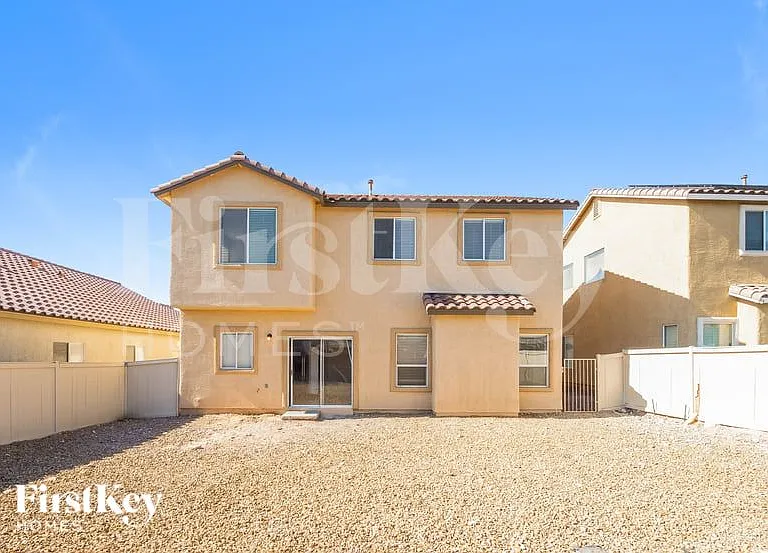 1708 Mizzenmast Ave — Photo 15