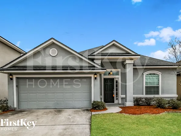 1377 Royal Dornoch Dr, Jacksonville, FL 32221