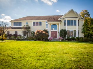 8 Birch Ln, Rye Brook, NY 10573