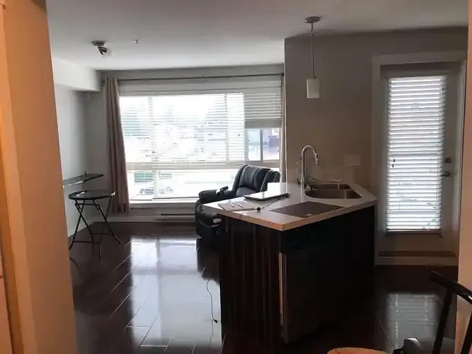 1 bed, 1.0 bath, 521 sqft, $1,600 — Photo 2