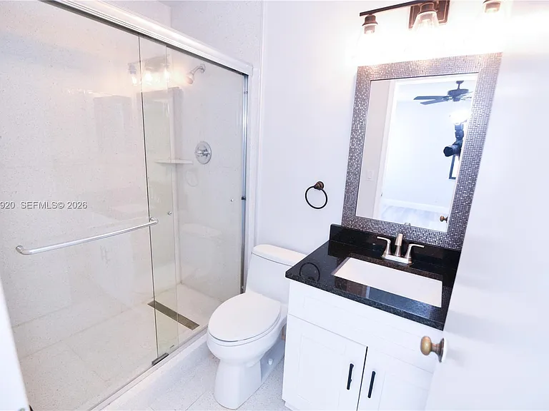 2315 SW 22nd Ave #2020 — Photo 10