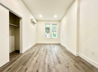 260 Cornelia St #1A, Brooklyn, NY 11221