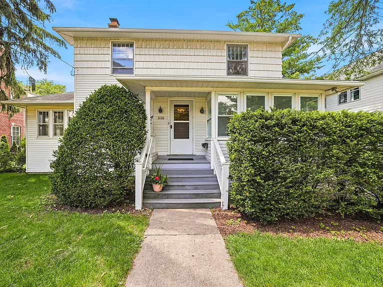1110 N Wheaton Ave — Photo 21