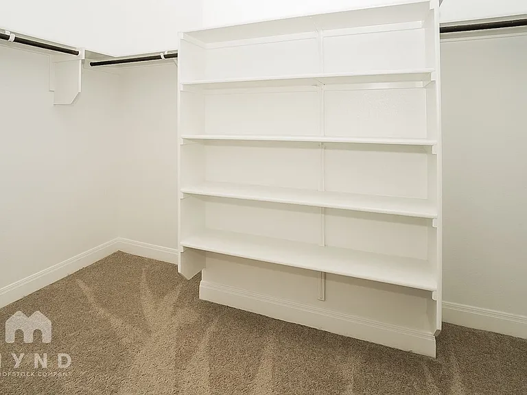 17705 Chamoix Dr — Photo 14