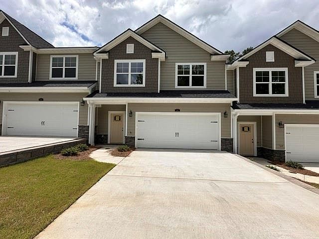 1st image of 1442 Grove Park Dr #3