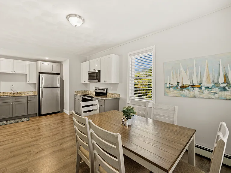 91 Ridge St #3 — Photo 6