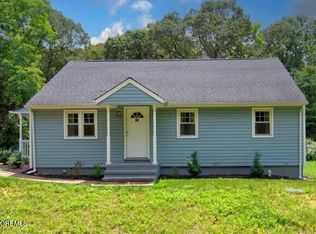 88 Dutch Lane Rd, Marlboro, NJ 07746