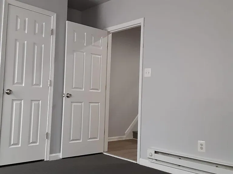 4927 Knox St #2 — Photo 15