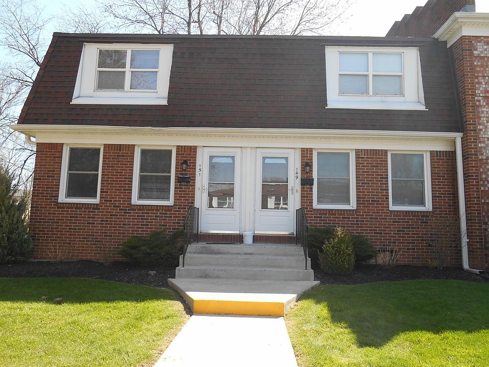 1st image of 151 Creekside Dr