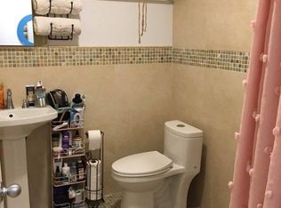 340 Wanaao Rd #B, Kailua, HI 96734