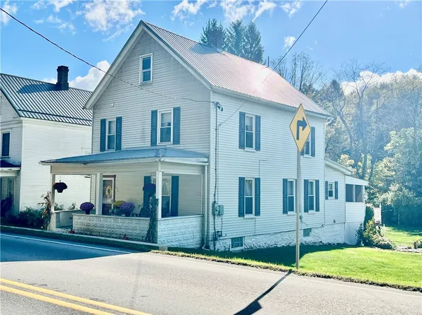 146 Main St S, Plumville, PA 16246