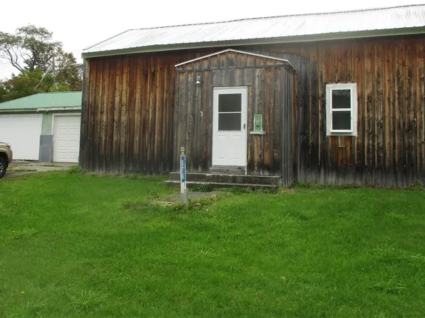 576 Earlville Rd, Earlville, NY 13332