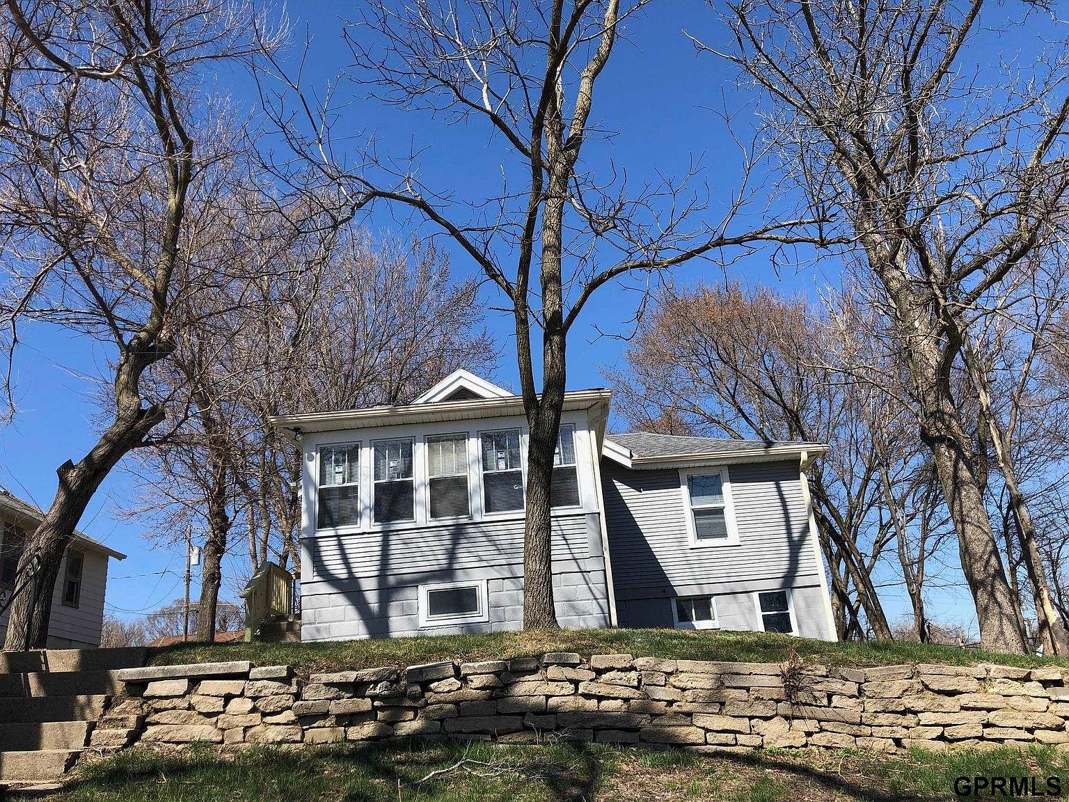 3744 Ellison Ave, Omaha, NE 68111 Zillow