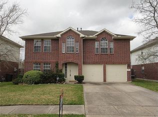 16818 Summerfield Ridge Dr, Sugar Land, TX 77498