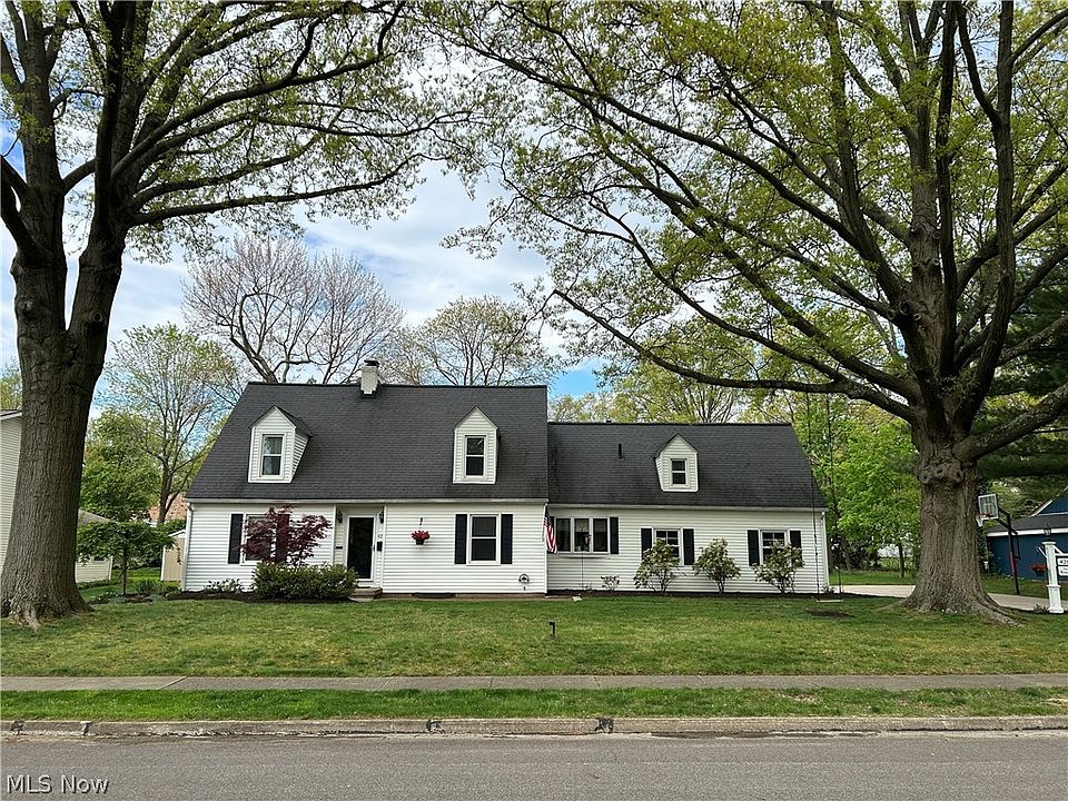 1st image of 428 Crestwood Ave