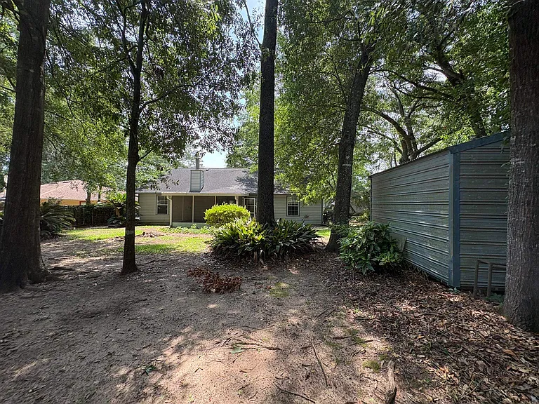 460 Merlin Ct — Photo 29