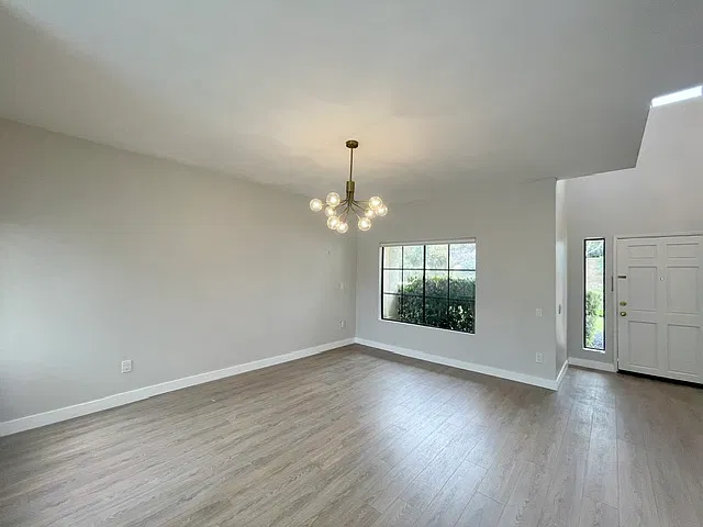 4 bed, 2309 sqft, $5,900 — Photo 3