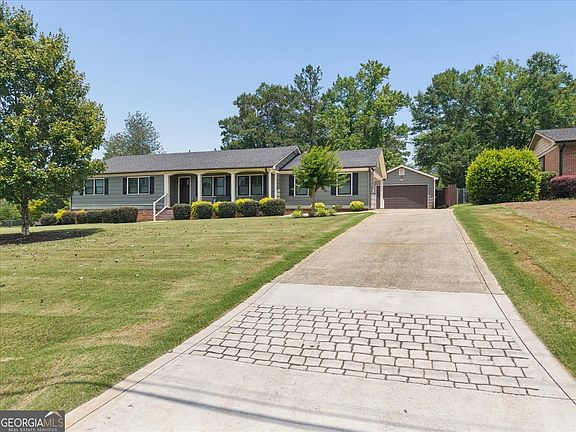 2nd image of 6127 Forest Dr