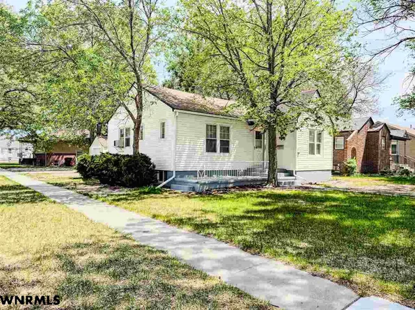 2227 Avenue B, Scottsbluff, NE 69361