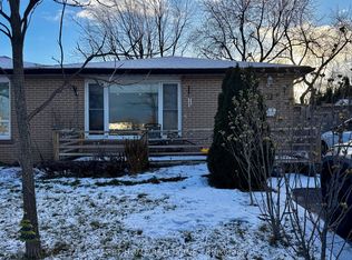 23 Finchgate Blvd, Brampton, ON L6T 3H7