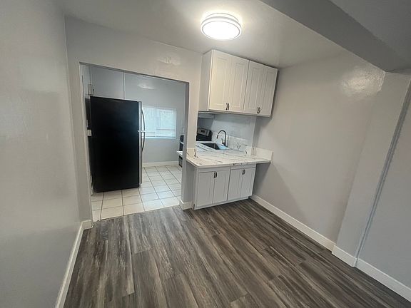 2nd image of 2144 Westinghouse St #2140