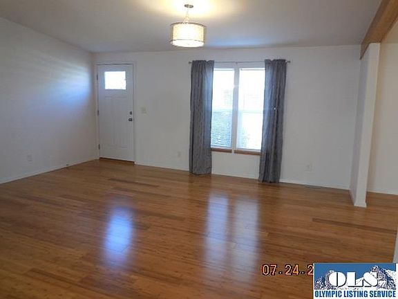 3rd image of 1417 W 10th St