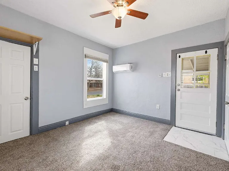 1347 Elmira St #A — Photo 2