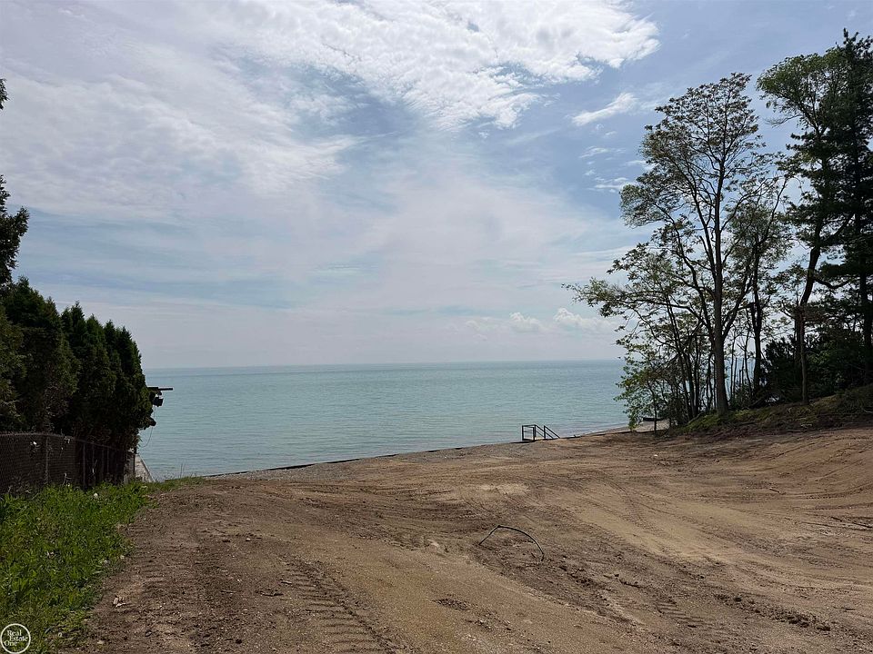 1st image of 8340 Lakeshore Rd