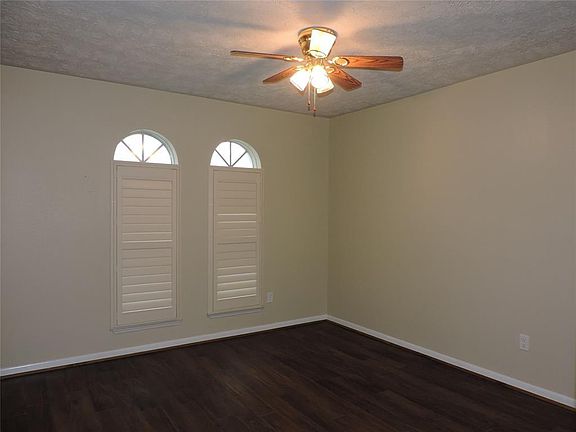 4th image of 22127 Kerryblue Dr