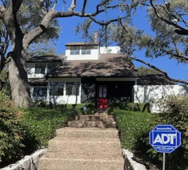 6904 Rusty Fig Dr — Photo 53