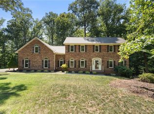 616 Doe Run Dr, Kernersville, NC 27284