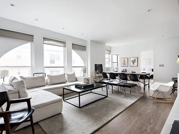 10 Bleecker St APT 5D, New York, NY 10012